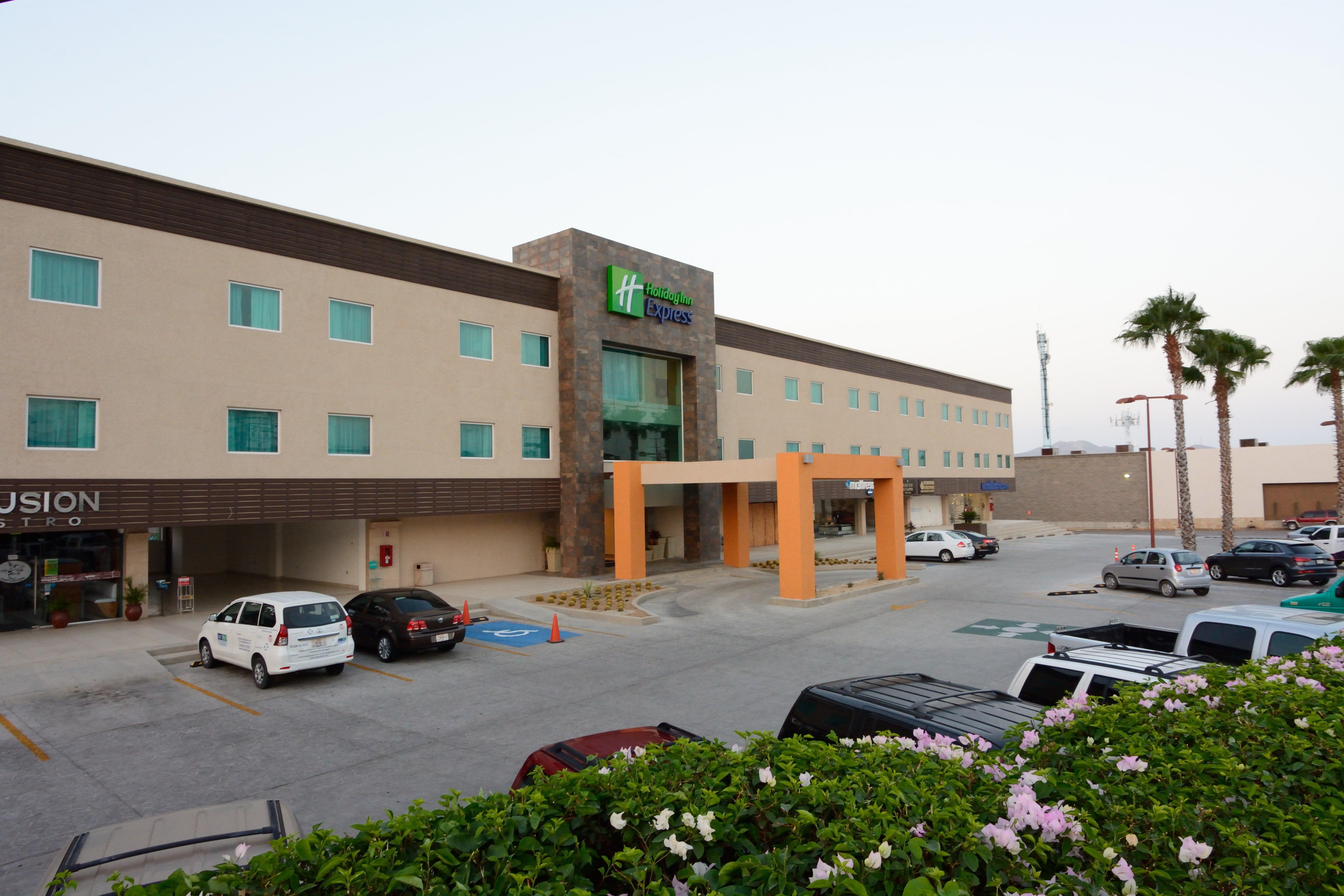 Holiday Inn Express Cabo San Lucas By Ihg Extérieur photo